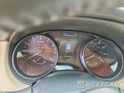 Zdjęcie 9 z 14 samochodu: 2017 NISSAN ROGUE SL VIN:5N1AT2MT7HC836616 - miniatura