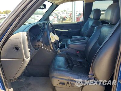 Zdjęcie 7 z 12 samochodu: 2004 CHEVROLET SILVERADO K1500 VIN:2GCEK19T741232186 - miniatura