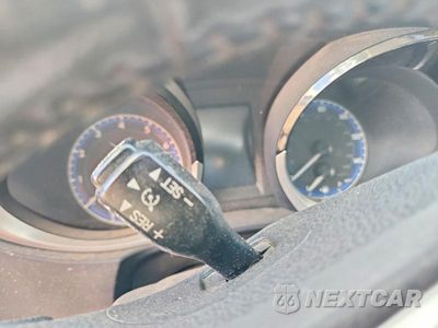 Zdjęcie 9 z 12 samochodu: 2016 TOYOTA COROLLA S PLUS VIN:5YFBURHE7GP472939 - miniatura