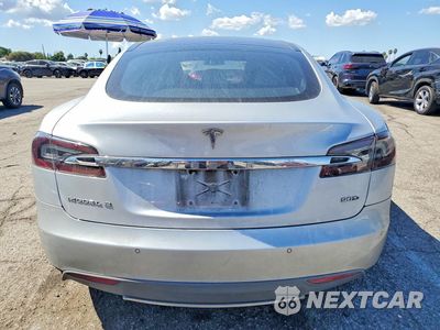 Zdjęcie 6 z 12 samochodu: 2016 TESLA MODEL S VIN:5YJSA1E28GF133283 - miniatura