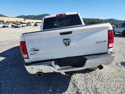 Zdjęcie 6 z 12 samochodu: 2016 RAM 1500 SLT VIN:1C6RR7LT4GS137962 - miniatura