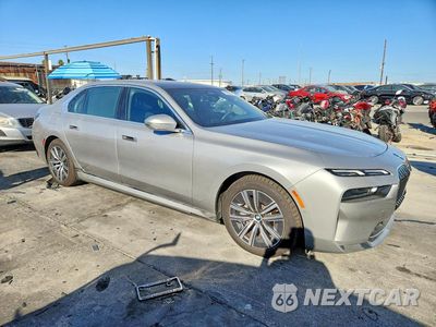 Czwarte zdjęcie samochodu z boku: 2024 BMW I7 EDRIVE50 VIN:WBY43EJ04RCS76275 - miniatura