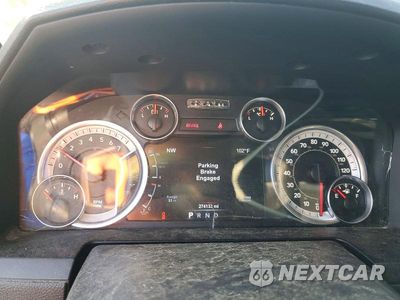 Zdjęcie 9 z 12 samochodu: 2015 RAM 1500 LARAMIE VIN:1C6RR7NT8FS633519 - miniatura