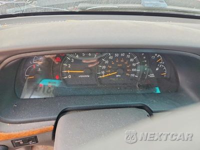 Zdjęcie 9 z 12 samochodu: 2002 TOYOTA TUNDRA ACCESS CAB LIMITED VIN:5TBRT38192S245420 - miniatura