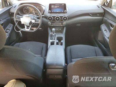 Zdjęcie 8 z 12 samochodu: 2025 NISSAN SENTRA SV VIN:3N1AB8CV4SY368438 - miniatura