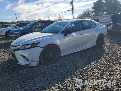 2024 TOYOTA CAMRY XSE 4T1K61AK1RU849245 - główne zdjęcie licytacji z USA - miniatura