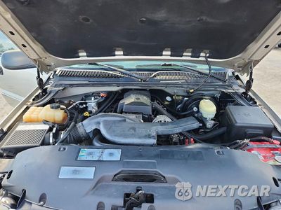 Zdjęcie 12 z 13 samochodu: 2005 GMC SIERRA SL VIN:2GTEC13T651257586 - miniatura