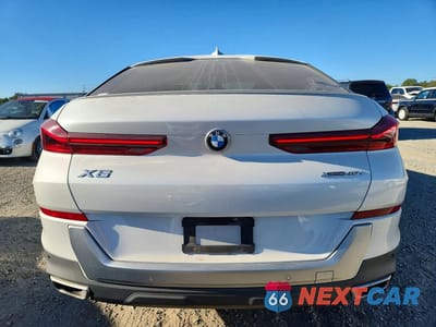 Zdjęcie 6 z 13 samochodu: 2021 BMW X6 XDRIVE40I VIN:5UXCY6C08M9D85962 - miniatura
