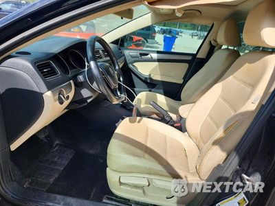 Zdjęcie 7 z 12 samochodu: 2017 VOLKSWAGEN JETTA SE VIN:3VWDB7AJ4HM296822 - miniatura