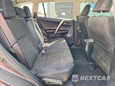 Zdjęcie 11 z 14 samochodu: 2017 TOYOTA RAV4 XLE VIN:JTMWFREV2HJ129185 - miniatura
