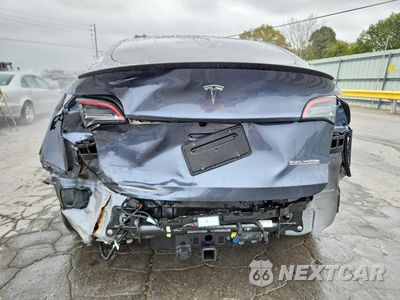 Zdjęcie 6 z 13 samochodu: 2023 TESLA MODEL Y VIN:7SAYGDEF5PF945494 - miniatura