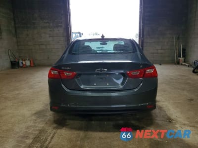 Zdjęcie 6 z 12 samochodu: 2017 CHEVROLET MALIBU LT VIN:1G1ZE5ST7HF106587 - miniatura
