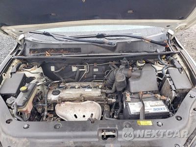 Zdjęcie 12 z 13 samochodu: 2006 TOYOTA RAV4 SPORT VIN:JTMBD32V166001817 - miniatura