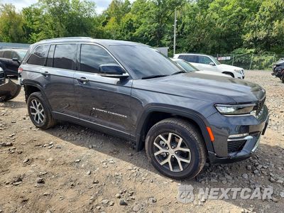Czwarte zdjęcie samochodu z boku: 2025 JEEP GRAND CHEROKEE LIMITED VIN:1C4RJHBG2S8751151 - miniatura