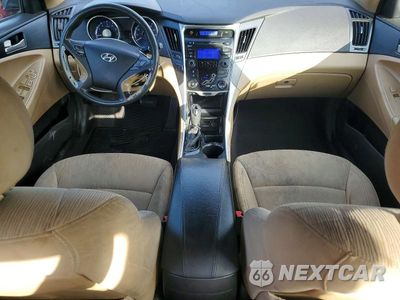 Zdjęcie 8 z 12 samochodu: 2013 HYUNDAI SONATA GLS VIN:5NPEB4AC9DH518164 - miniatura