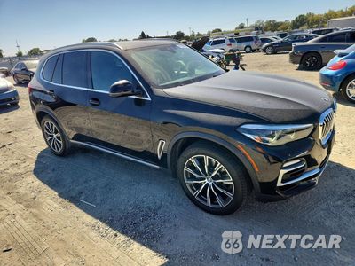Czwarte zdjęcie samochodu z boku: 2019 BMW X5 XDRIVE40I VIN:5UXCR6C53KLK89663 - miniatura