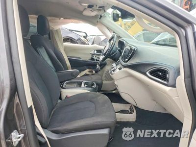 Zdjęcie 7 z 13 samochodu: 2021 CHRYSLER PACIFICA TOURING VIN:2C4RC1FG4MR607927 - miniatura
