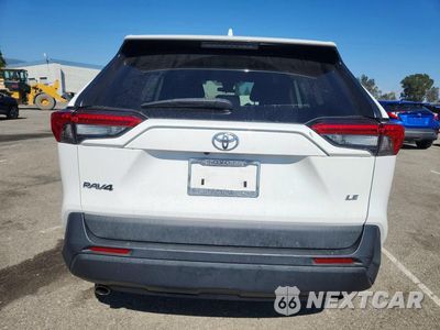 Zdjęcie 6 z 13 samochodu: 2020 TOYOTA RAV4 LE VIN:2T3K1RFV6LW077694 - miniatura
