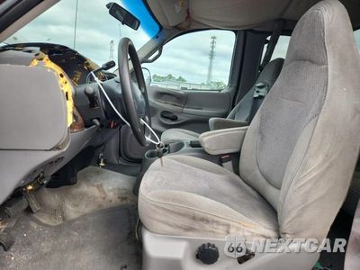 Zdjęcie 7 z 12 samochodu: 1998 FORD F150 VIN:1FTZX18W0WNC11518 - miniatura