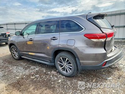 Drugie zdjęcie samochodu z przodu: 2018 TOYOTA HIGHLANDER XLE VIN:5TDJZRFH8JS817954 - miniatura