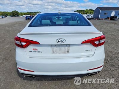 Zdjęcie 6 z 12 samochodu: 2015 HYUNDAI SONATA SPORT VIN:5NPE34AF0FH097414 - miniatura