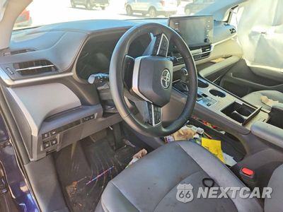 Zdjęcie 8 z 13 samochodu: 2021 TOYOTA SIENNA XLE VIN:5TDYSKFC1MS005771 - miniatura