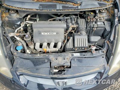 Zdjęcie 11 z 12 samochodu: 2008 HONDA FIT VIN:JHMGD38438S032614 - miniatura