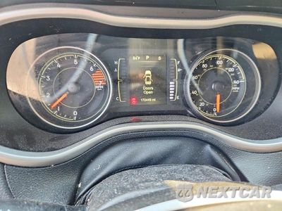 Zdjęcie 9 z 12 samochodu: 2016 JEEP CHER SPORT VIN:1C4PJLAB8GW217378 - miniatura