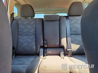 Zdjęcie 10 z 13 samochodu: 2016 NISSAN ROGUE S VIN:KNMAT2MV7GP661717 - miniatura