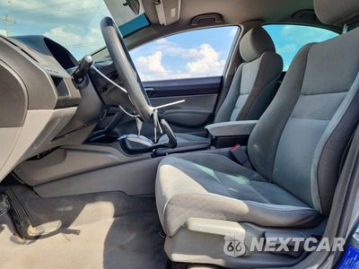 Zdjęcie 7 z 13 samochodu: 2011 HONDA CIVIC LX VIN:2HGFA1F56BH511826 - miniatura