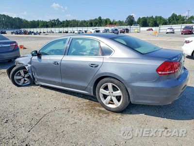 Drugie zdjęcie samochodu z przodu: 2013 VOLKSWAGEN PASSAT SE VIN:1VWBP7A3XDC108455 - miniatura