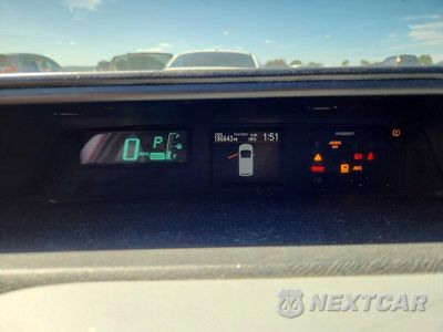 Zdjęcie 9 z 12 samochodu: 2012 TOYOTA PRIUS C THREE VIN:JTDKDTB38C1524453 - miniatura