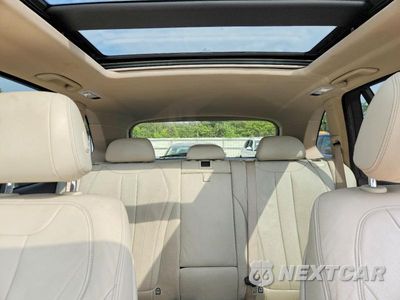 Zdjęcie 10 z 13 samochodu: 2015 BMW X5 XDRIVE35I VIN:5UXKR0C53F0K63080 - miniatura