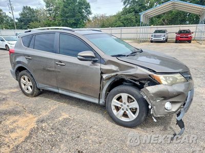 Czwarte zdjęcie samochodu z boku: 2014 TOYOTA RAV4 XLE VIN:2T3WFREV2EW105482 - miniatura