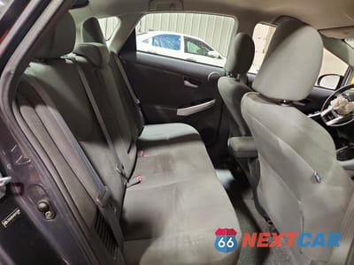 Zdjęcie 11 z 13 samochodu: 2010 TOYOTA PRIUS III VIN:JTDKN3DU4A5157690 - miniatura