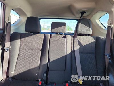 Zdjęcie 11 z 15 samochodu: 2017 TOYOTA RAV4 LE VIN:JTMBFREV1HJ147997 - miniatura