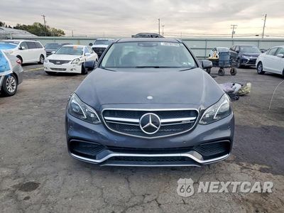 Piąte zdjęcie samochodu w środku: 2015 MERCEDES-BENZ E 63 AMG-S VIN:WDDHF7GB8FB126661 - miniatura