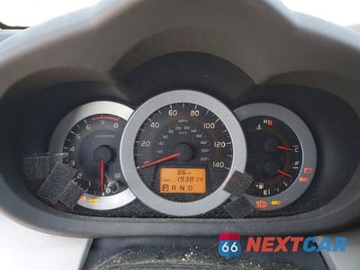Zdjęcie 9 z 14 samochodu: 2010 TOYOTA RAV4 BASE VIN:2T3BF4DV8AW029263 - miniatura