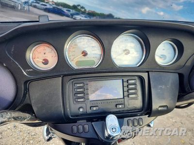Zdjęcie 7 z 8 samochodu: 2017 HARLEY-DAVIDSON FLHX STREET GLIDE VIN:1HD1KBC17HB623662 - miniatura