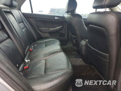 Zdjęcie 10 z 13 samochodu: 2005 HONDA ACCORD EX VIN:1HGCM56805A084156 - miniatura