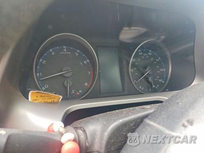 Zdjęcie 9 z 13 samochodu: 2017 TOYOTA RAV4 LE VIN:JTMZFREV9HJ145817 - miniatura