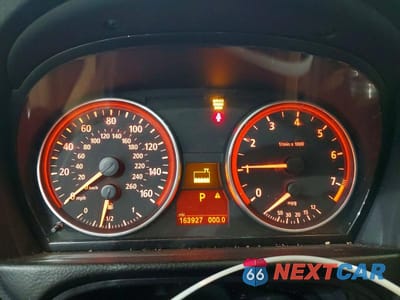 Zdjęcie 9 z 13 samochodu: 2007 BMW 3ER I SULEV VIN:WBAVC53507FZ71344 - miniatura