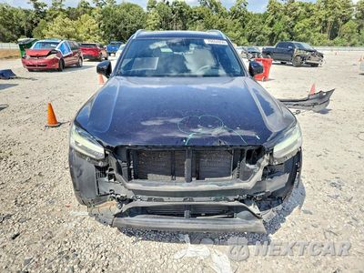 Piąte zdjęcie samochodu w środku: 2020 VOLVO XC90 T5 MOMENTUM VIN:YV4102PK6L1619933 - miniatura