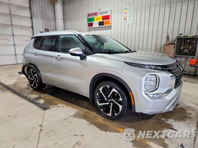 Czwarte zdjęcie samochodu z boku: 2023 MITSUBISHI OUTLANDER SEL VIN:JA4J4VA8XPZ042413 - miniatura