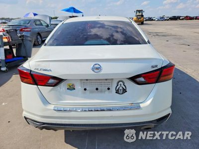 Zdjęcie 6 z 12 samochodu: 2019 NISSAN ALTIMA SR VIN:1N4BL4CV2KC184508 - miniatura