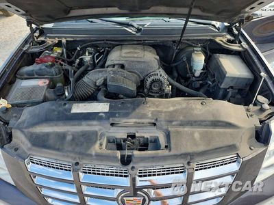 Zdjęcie 12 z 13 samochodu: 2011 CADILLAC ESCALADE ESV PREMIUM VIN:1GYS4JEF2BR223469 - miniatura