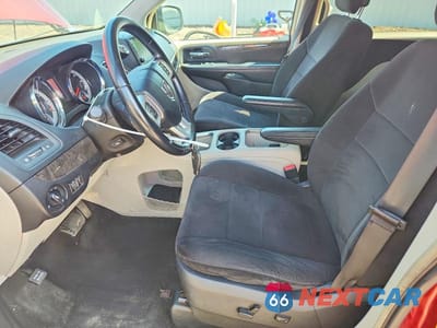 Zdjęcie 7 z 14 samochodu: 2011 DODGE GRAND CARAVAN CREW VIN:2D4RN5DG1BR611843 - miniatura