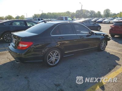 Trzecie zdjęcie samochodu z tyłu: 2014 MERCEDES-BENZ C 300 4MATIC VIN:WDDGF8AB1EG160355 - miniatura