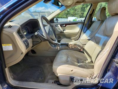 Zdjęcie 7 z 12 samochodu: 2003 VOLVO S60 VIN:YV1RS61TX32270644 - miniatura