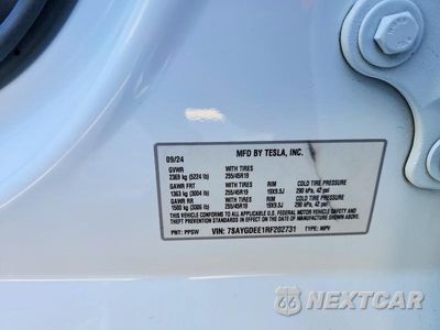 Zdjęcie 13 z 13 samochodu: 2024 TESLA MODEL Y VIN:7SAYGDEE1RF202731 - miniatura
